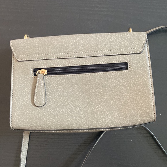 Grey crossbody - Picture 2 of 4